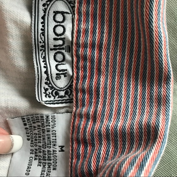 Boujour Crop Top - Picture 4 of 5